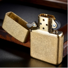 Запальничка Zippo Armor Tumbled Brass 28496